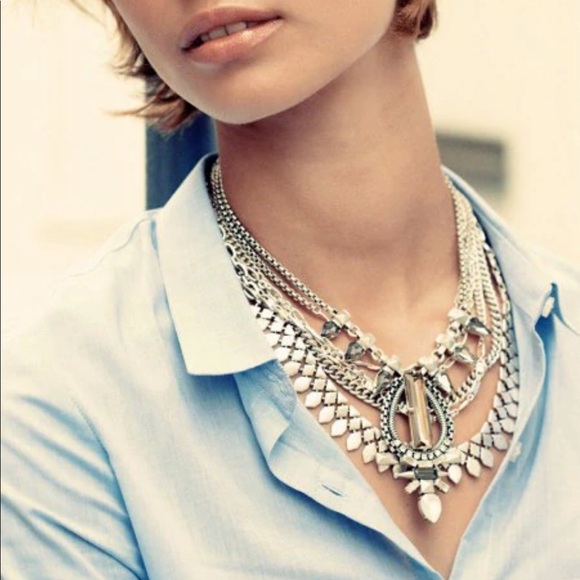 Statement Necklace - Picture 4 of 5